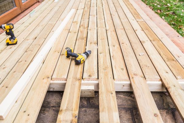 Cost of Damaged Deck Boards Repair in Fenton
