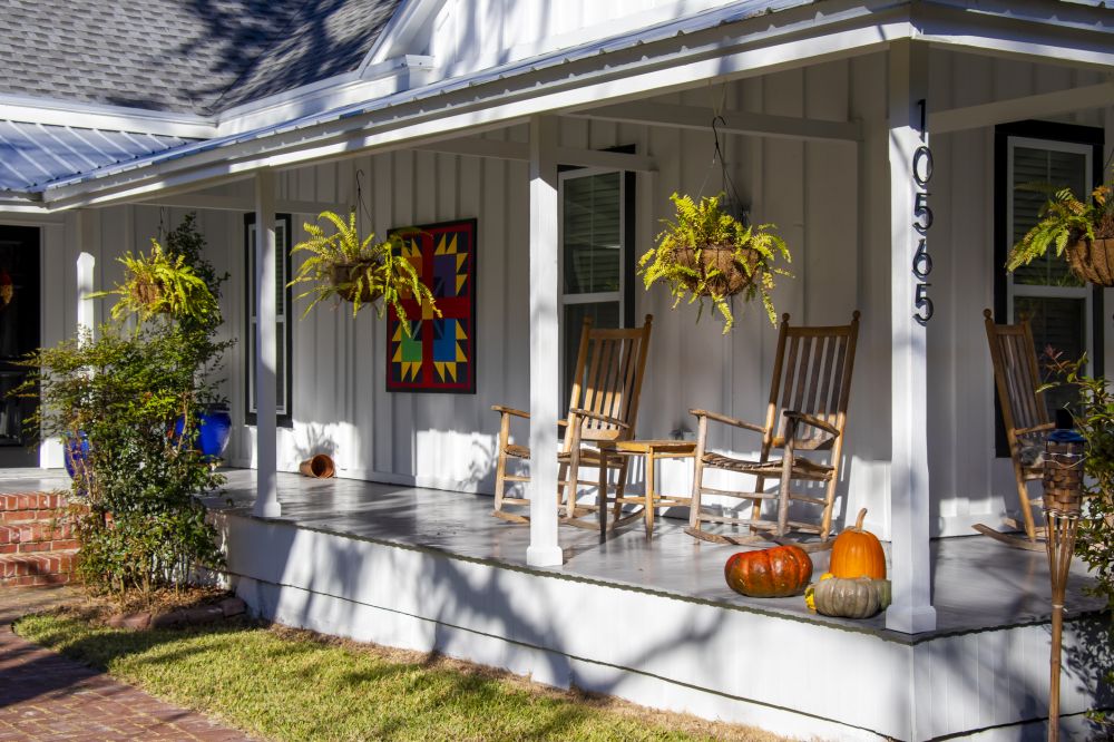 Cost of Front Porch Construction in Fenton