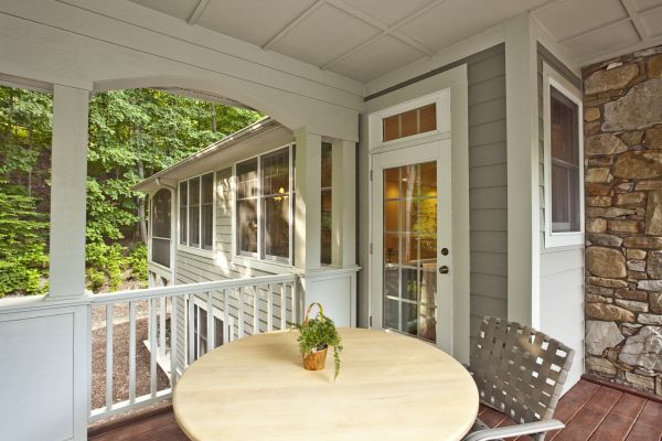 Cost of Covered Porch Installation in Fenton