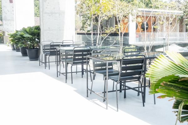 Cost of Commercial Deck Installation in Fenton