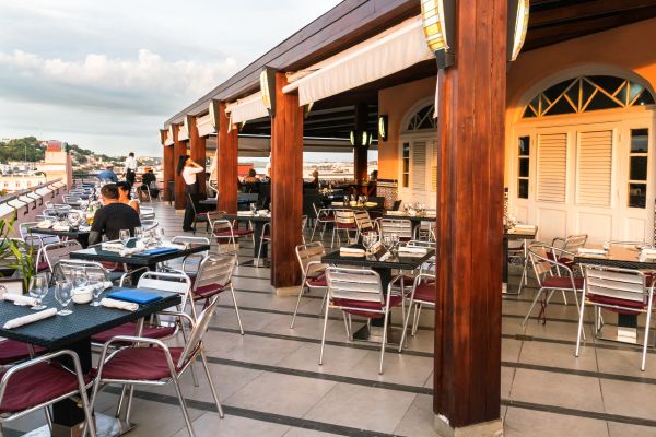 Cost of Commercial Deck Construction in Fenton