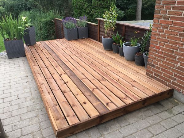 Cost of Platform Deck Installation in Fenton