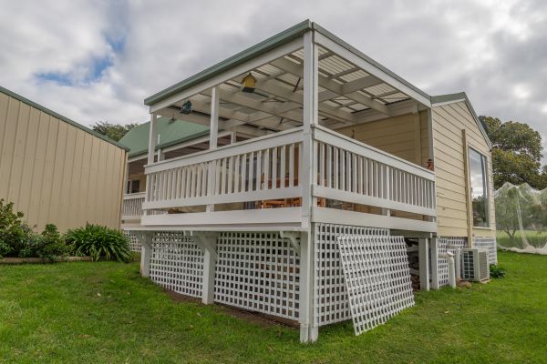 Cost of Deck Lattice Repair in Fenton